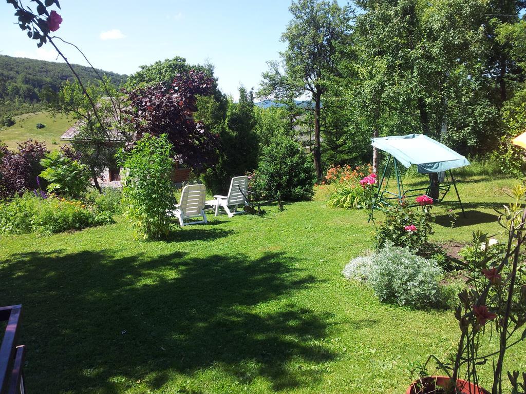 Guest House Family Varda Plitvice Lakes Plitvička Jezera Екстериор снимка